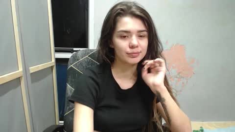 Snapshot of legenda_liya chatting on November 2025 06:17:01 PM Liya online show from November 2025 06:17:01 PM