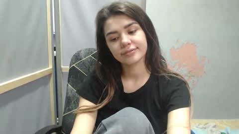 Snapshot of legenda_liya chatting on November 2025 10:47:02 AM Liya online show from November 2025 10:47:02 AM