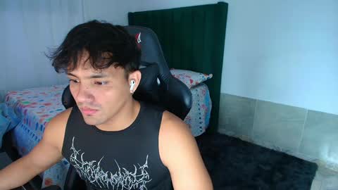 Snapshot of lei_77 chatting on April 2026 06:09:01 AM Lei online show from April 2026 06:09:01 AM
