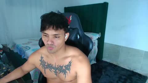 Snapshot of lei_77 chatting on May 2026 07:13:01 AM Lei online show from May 2026 07:13:01 AM