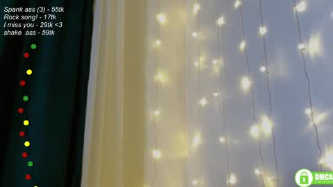 hey Im Leia and I love rock  online show from February 2025 05:33:01 PM