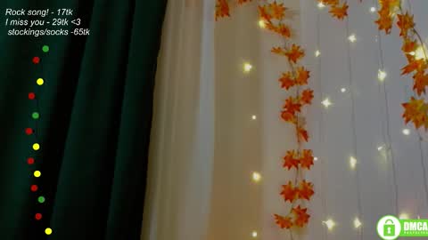 hey Im Leia and I love rock  online show from November 2025 08:07:01 PM