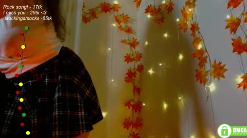 hey Im Leia and I love rock  online show from November 2025 08:14:01 PM