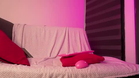 Snapshot of leiaah__ chatting on April 2026 11:26:01 PM Leah online show from April 2026 11:26:01 PM