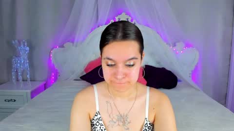 Snapshot of leiawow chatting on May 2026 08:54:01 AM leiawow online show from May 2026 08:54:01 AM