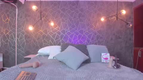 LEIGH ANGELS online show from September 2025 10:13:01 PM