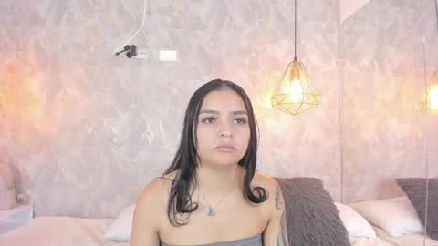 Snapshot of leigh_angels chatting on May 2026 09:55:01 PM LEIGH ANGELS online show from May 2026 09:55:01 PM