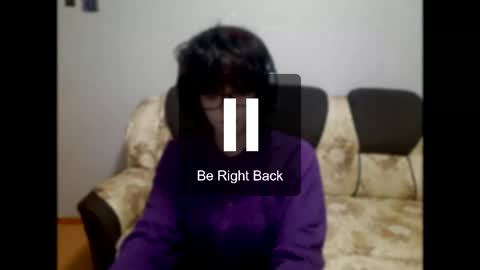 Snapshot of leigharedcross chatting on April 2026 09:39:01 PM Viola online show from April 2026 09:39:01 PM