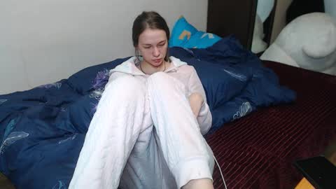 leila_bambi_ online show from February 2025 02:17:02 AM