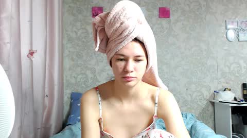 leila_bambi_ online show from September 2025 02:31:01 PM