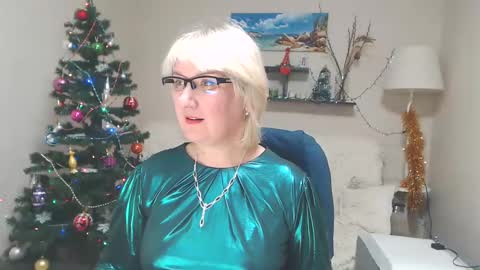 Leila Kinky online show from January 2025 12:15:02 PM
