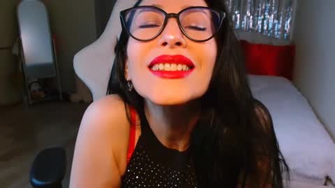 Snapshot of leilamurray chatting on February 2025 04:39:02 PM leilamurray online show from February 2025 04:39:02 PM