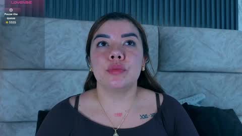 leilapons online show from April 2026 01:16:02 PM