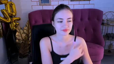 Leila Rai online show from February 2025 05:04:02 AM