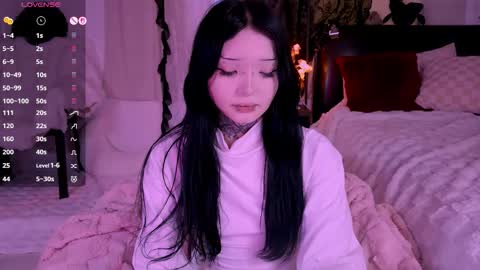 Lein online show from November 2025 12:13:01 AM