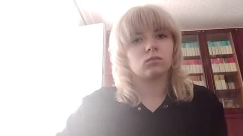 Lily online show from June 2026 12:22:01 PM