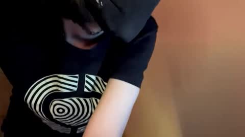 lekkj online show from October 2025 07:47:01 PM