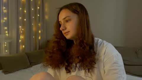 Lelia online show from April 2026 04:32:02 PM