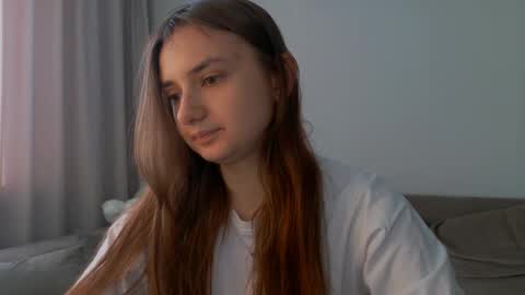 Snapshot of lelia_vibe chatting on June 2026 02:29:01 AM Lelia online show from June 2026 02:29:01 AM