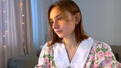 Snapshot of lelia_vibe chatting on June 2026 01:59:02 PM Lelia online show from June 2026 01:59:02 PM