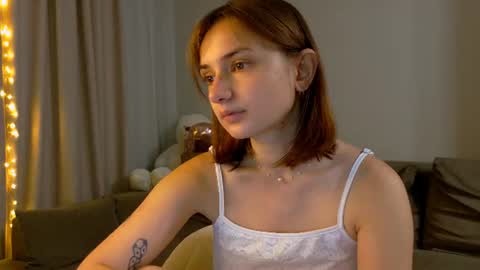 Snapshot of lelia_vibe chatting on July 2026 01:03:01 AM Lelia online show from July 2026 01:03:01 AM