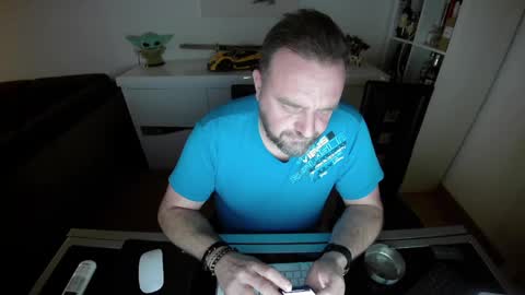 Ange online show from February 2025 08:45:02 PM