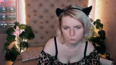 Snapshot of lena_paulles chatting on January 2025 11:48:01 AM Lena online show from January 2025 11:48:01 AM