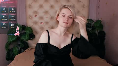 Snapshot of lena_paulles chatting on January 2025 10:06:02 AM Lena online show from January 2025 10:06:02 AM