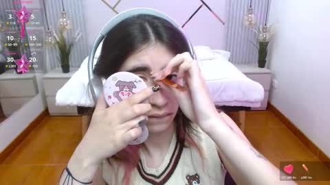 Lena online show from November 2025 03:44:01 PM