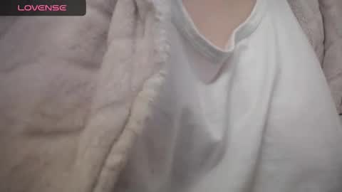 Snapshot of lenagolden chatting on January 2025 03:39:02 PM lenagolden online show from January 2025 03:39:02 PM