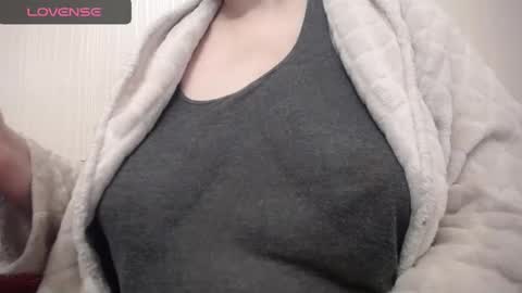 Snapshot of lenagolden chatting on January 2025 05:19:02 AM lenagolden online show from January 2025 05:19:02 AM