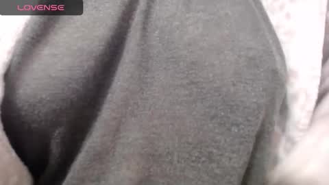 Snapshot of lenagolden chatting on November 2025 07:08:01 AM lenagolden online show from November 2025 07:08:01 AM