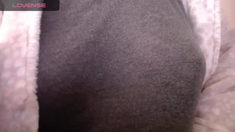 Snapshot of lenagolden chatting on November 2025 12:04:02 PM lenagolden online show from November 2025 12:04:02 PM