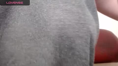 Snapshot of lenagolden chatting on November 2025 11:12:02 AM lenagolden online show from November 2025 11:12:02 AM