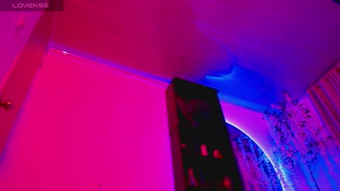 Lenna Kang online show from January 2025 01:31:02 AM