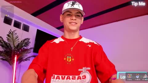 Lenner INDEPENDENT MODEL online show from November 2025 12:49:01 AM