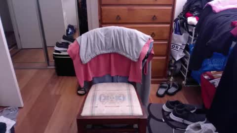 Pussylicker online show from September 2025 02:57:01 AM