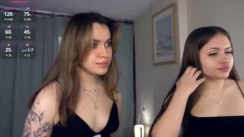 Hey hey our name is Mia  Elfy Lovense is active time to play   PVT IS OPEN  online show from October 2025 06:25:02 AM