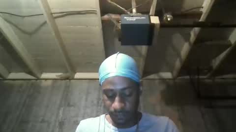 leo199984 online show from October 2025 05:32:02 AM