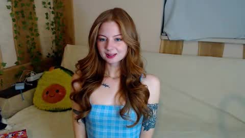 Leo and Lori online show from November 2025 06:35:02 PM