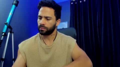 Leo  Diaz online show from February 2025 03:54:02 AM