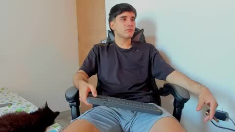 Leo Jones online show from January 2025 03:04:01 PM