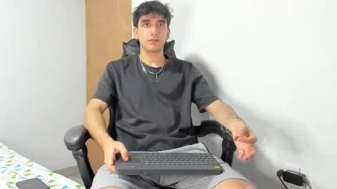 Leo Jones online show from September 2025 02:38:02 AM