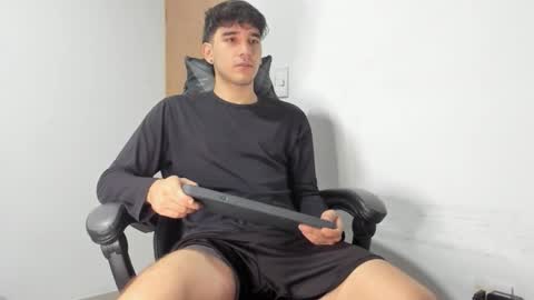 Leo Jones online show from October 2025 06:21:01 AM