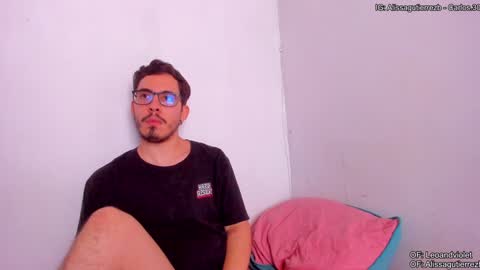 Carlos  Alissa. Help us to reach 100 likes  online show from January 2025 05:13:02 PM