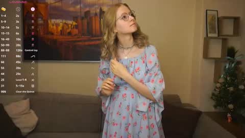 Hello Im Roxy Im just starting my journey here so lets get acquainted online show from March 2026 05:08:02 PM