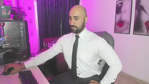 Leon online show from January 2025 12:29:01 PM