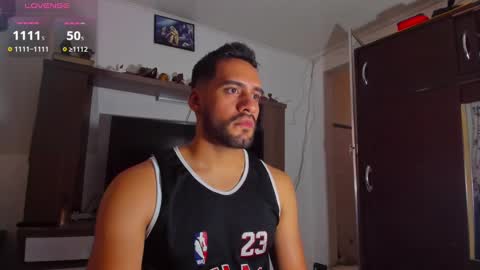 Leon Hart online show from December 2024 10:09:01 PM