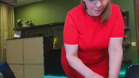 Leona tracie online show from March 2026 09:08:01 PM