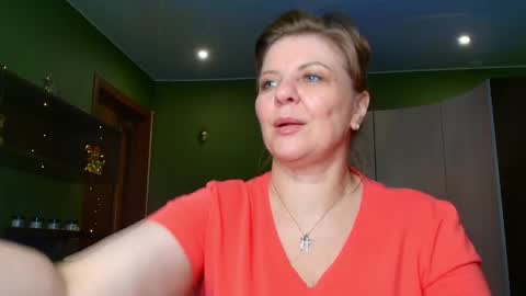Leona tracie online show from May 2026 11:20:01 AM